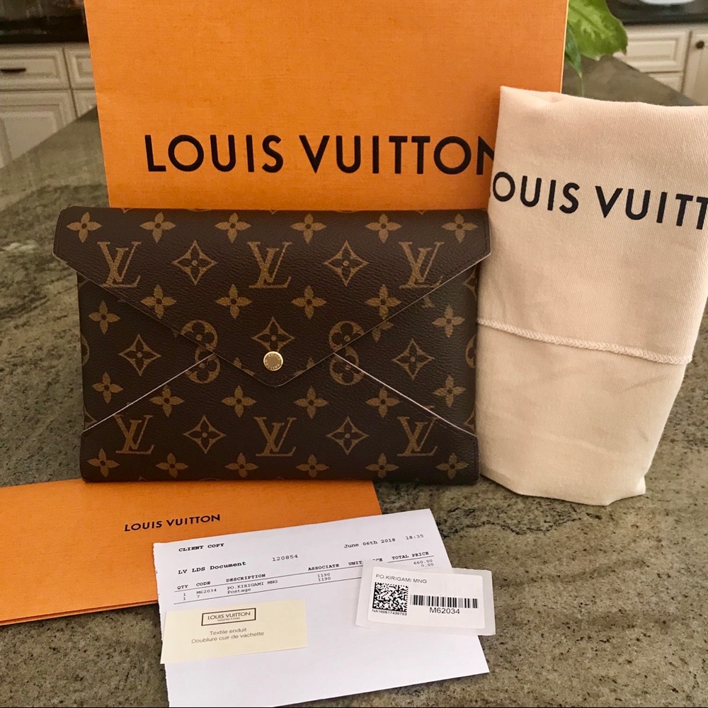 ❌SOLD❌ LOUIS VUITTON LARGE POCHETTE KIRIGAMI NWT